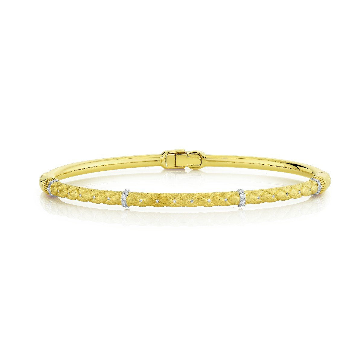 Quilted Bracelet With Diamonds