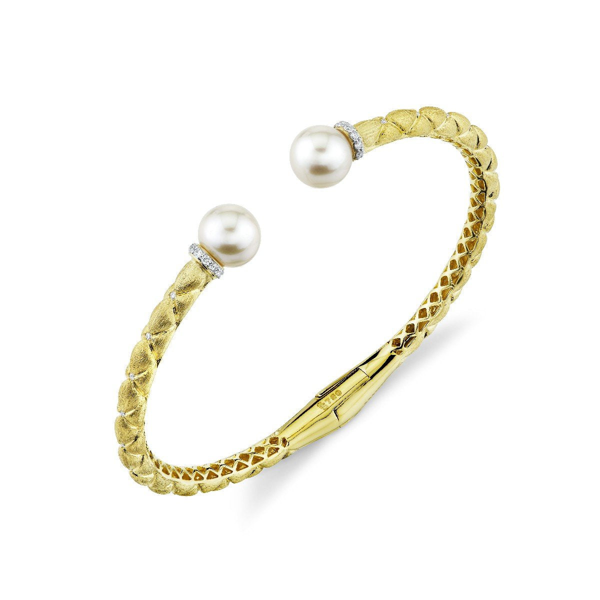 Quilted Gold And Diamond Bracelet With Pearl Ends