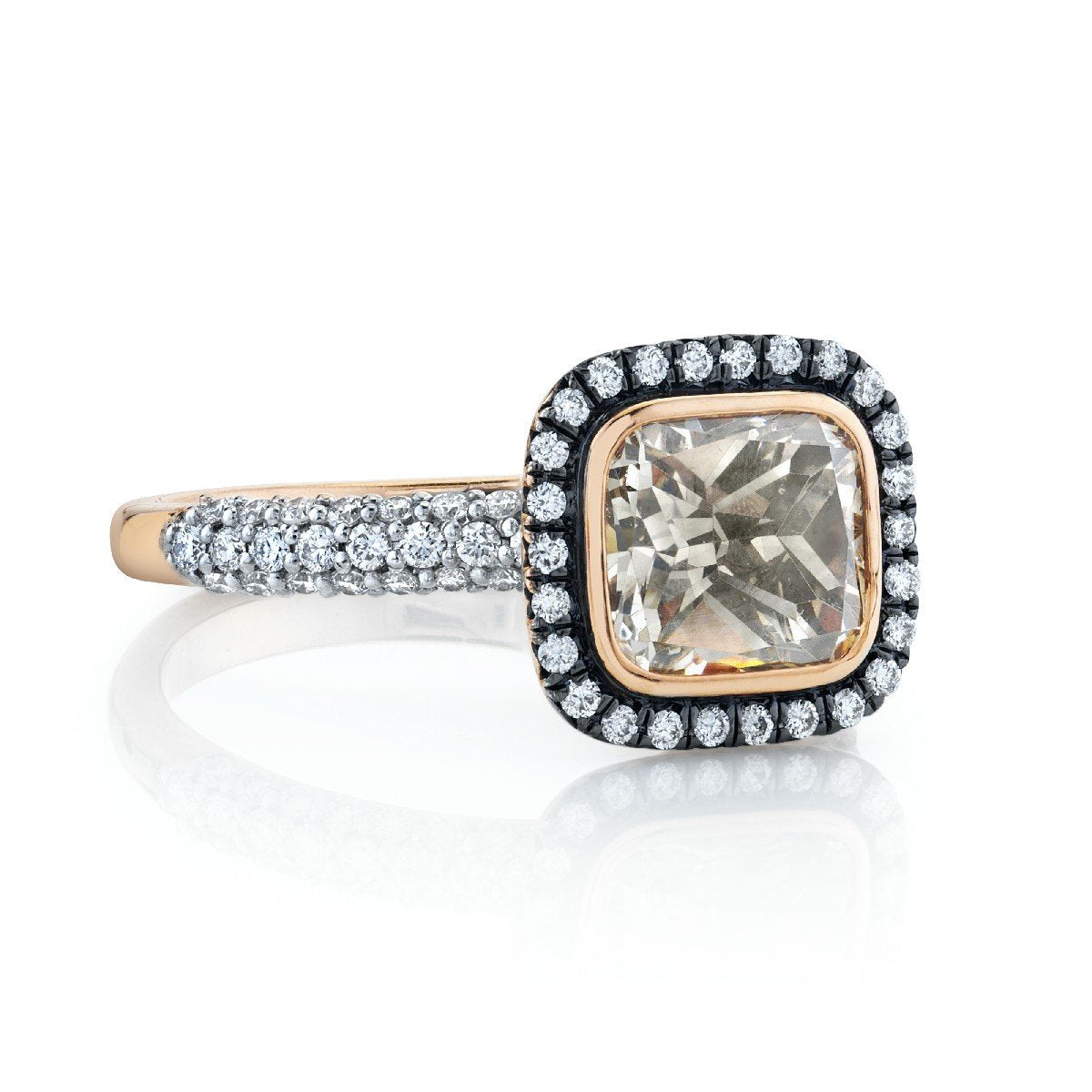 Grey Diamond Ring With Diamonds