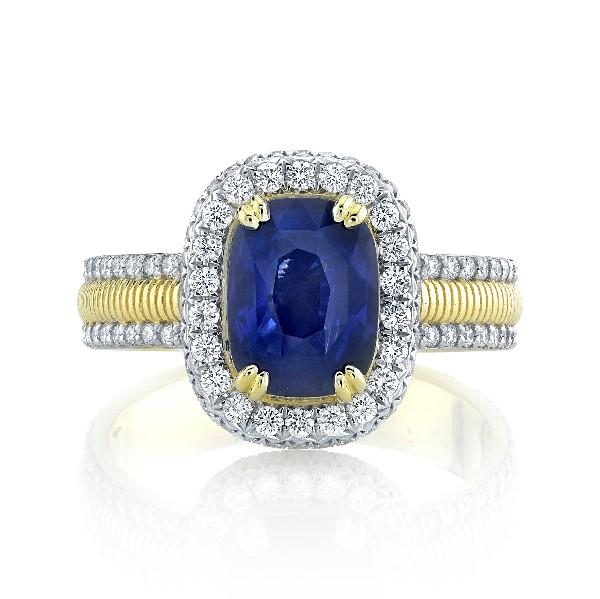 Blue Sapphire Ring With Strie And Diamond Band